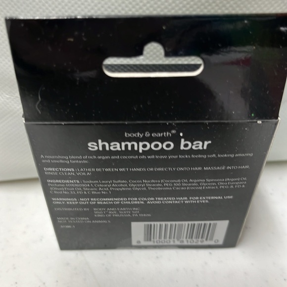 Body & Earth Shampoo Bar - Picture 5 of 10